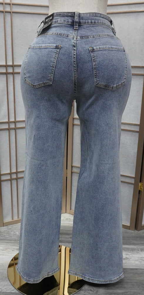 Mayra Rhinestone Jeans