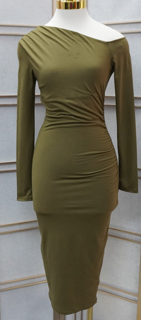 Helen Asymmetry Off Shoulder Side Ruched Midi Dress